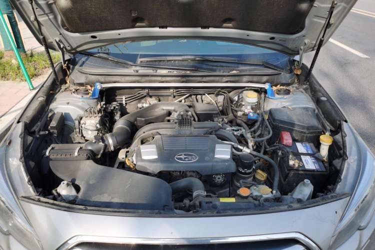 Used Subaru Outback 2019 2.5i Luxury Navigation Edition Engine Bay