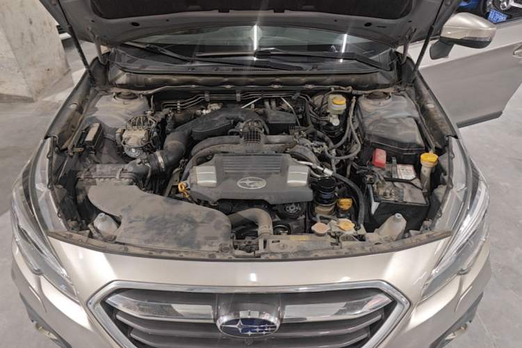 Used Subaru Outback 2019 2.5i Luxury Navigation Edition with EyeSight Engine Bay