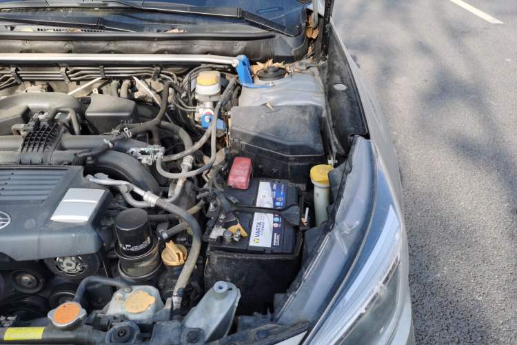 Used Subaru Outback 2019 2.5i Luxury Navigation Edition Engine Bay Left