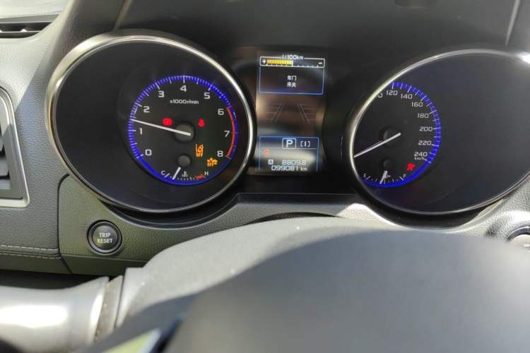 Used Subaru Outback 2019 2.5i Sport Navigation Edition with EyeSight Odometer Close Up