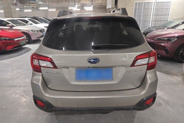 Used Subaru Outback 2019 2.5i Luxury Navigation Edition with EyeSight Rear