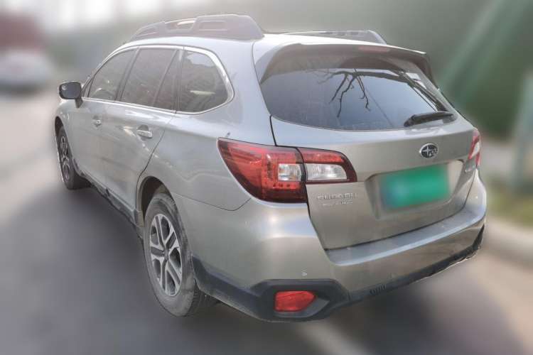 Used Subaru Outback 2019 2.5i Luxury Navigation Edition Rear Left 45 Deg
