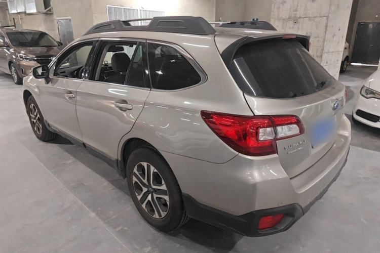 Used Subaru Outback 2019 2.5i Luxury Navigation Edition with EyeSight Rear Left 45 Deg