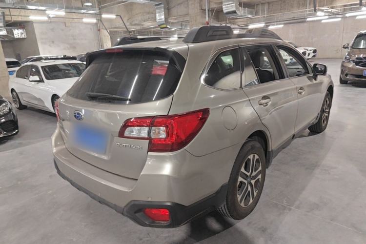 Used Subaru Outback 2019 2.5i Luxury Navigation Edition with EyeSight Rear Right 45 Deg