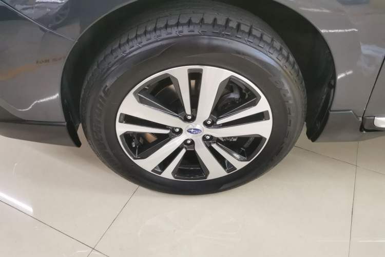 Used Subaru Outback 2019 2.5i Sport Navigation Edition with EyeSight Exterior 7