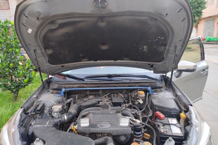 Used Subaru Outback 2019 2.5i Sport Navigation Edition with EyeSight Engine Bay