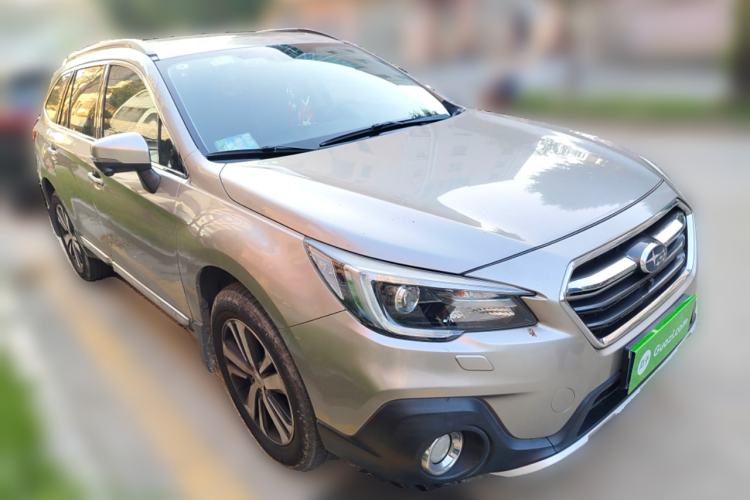 Used Subaru Outback 2019 2.5i Sport Navigation Edition with EyeSight Front Right 45 Deg