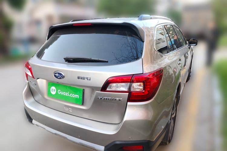 Used Subaru Outback 2019 2.5i Sport Navigation Edition with EyeSight Rear Right 45 Deg