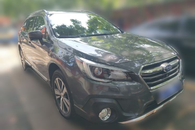 Used Subaru Outback 2019 2.5i Sport Navigation Edition with EyeSight Front Right 45 Deg