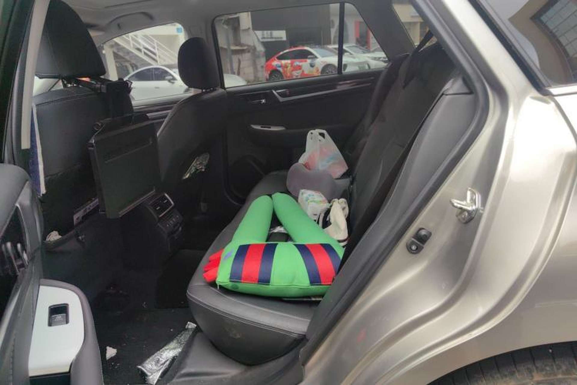 Used Subaru Outback 2019 2.5i Sport Navigation Edition with EyeSight Left Rear Seat