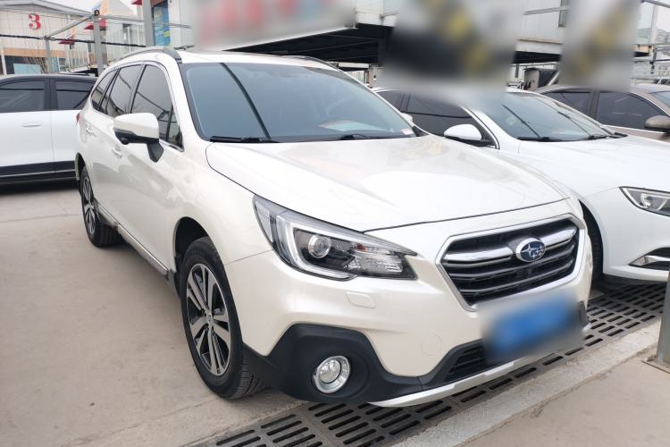 Used Subaru Outback 2019 2.5i Sport Navigation Edition with EyeSight Front Right 45 Deg