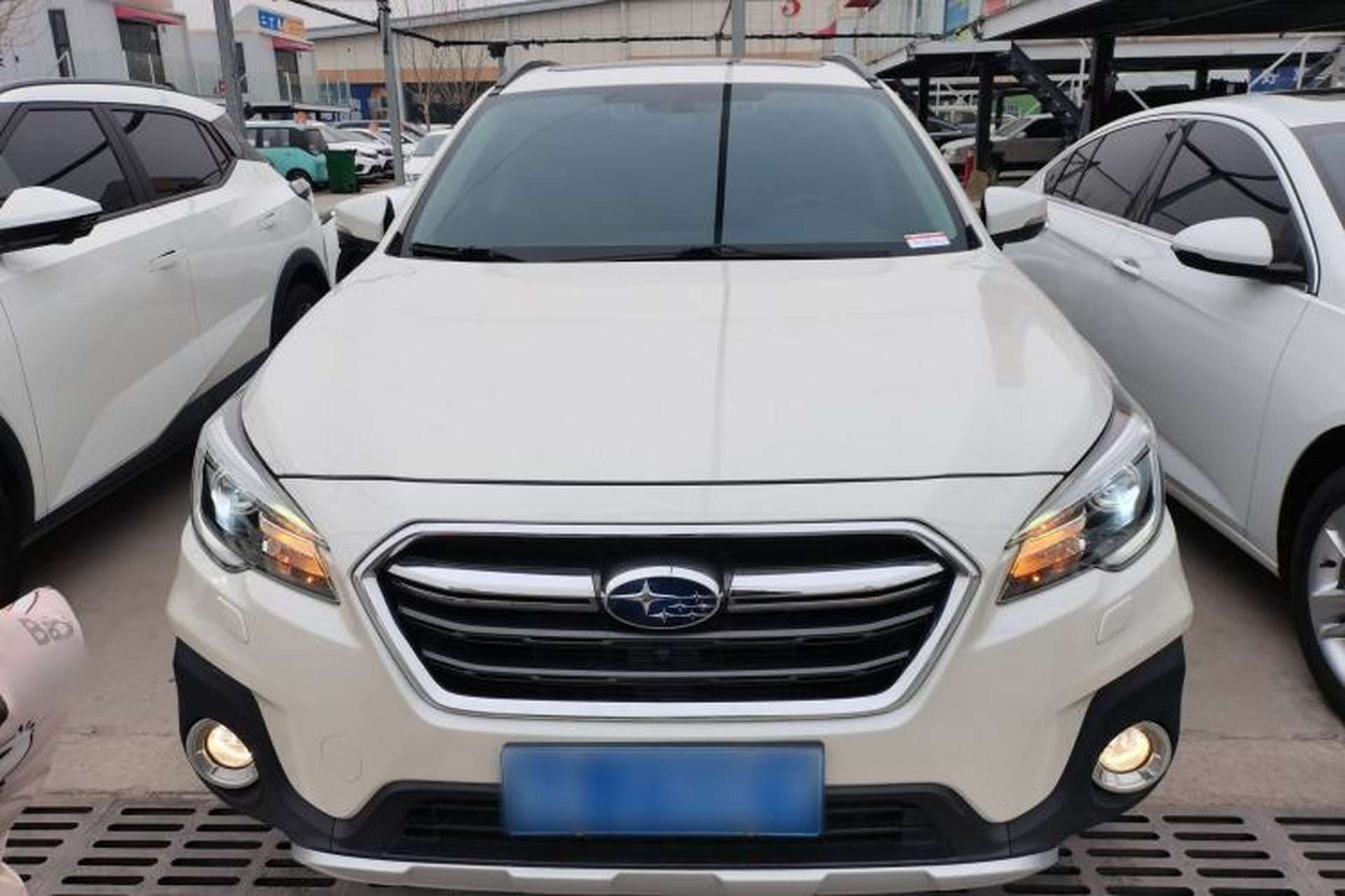 Used Subaru Outback 2019 2.5i Sport Navigation Edition with EyeSight Front