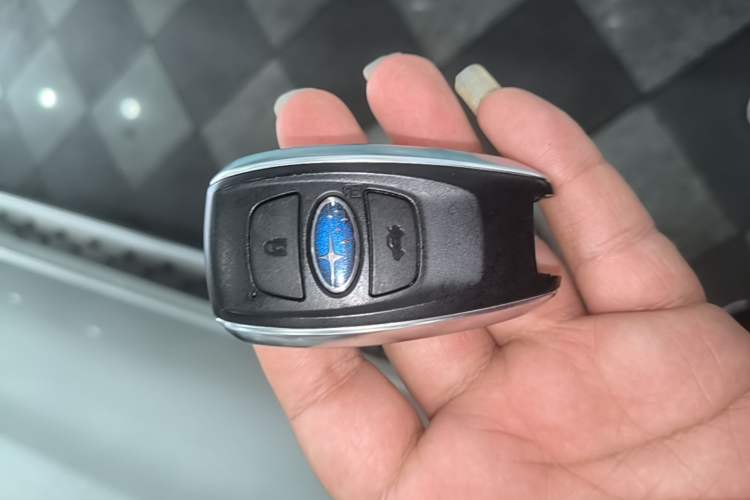 Used Subaru Outback 2019 2.5i Luxury Navigation Edition with EyeSight Interior 1