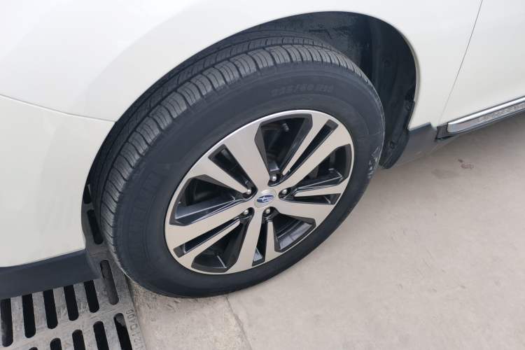 Used Subaru Outback 2019 2.5i Sport Navigation Edition with EyeSight Left Front Wheel Hub