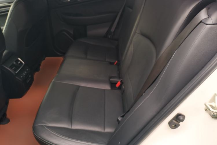 Used Subaru Outback 2019 2.5i Sport Navigation Edition with EyeSight Left Rear Seat