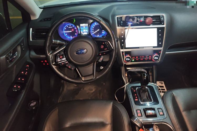 Used Subaru Outback 2019 2.5i Sport Navigation Edition Steering Wheel