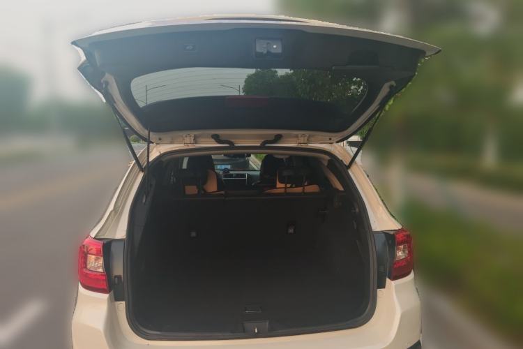 Used Subaru Outback 2019 2.5i Sport Navigation Edition Trunk