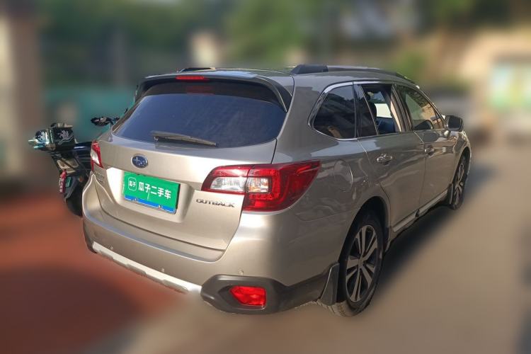 Used Subaru Outback 2019 2.5i Sport Navigation Edition with EyeSight Rear Right 45 Deg