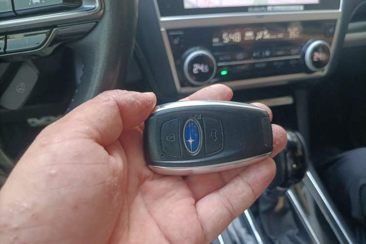 Used Subaru Outback 2019 2.5i Sport Navigation Edition with EyeSight Vehicle Key