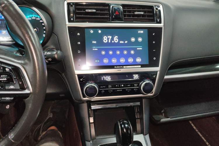 Used Subaru Outback 2020 2.5i Sport Navigation Edition with EyeSight Audio And AC Panel