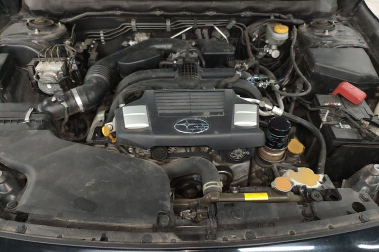 Used Subaru Outback 2020 2.5i Sport Navigation Edition with EyeSight Engine Bay