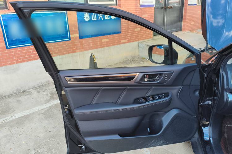 Used Subaru Outback 2020 Revised Version 2.5i Sport Navigation Edition with EyeSight Interior 7
