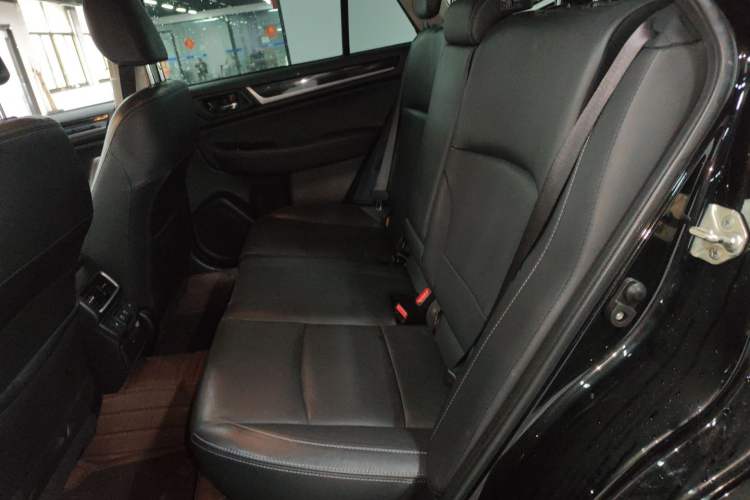 Used Subaru Outback 2020 2.5i Sport Navigation Edition with EyeSight Left Rear Seat