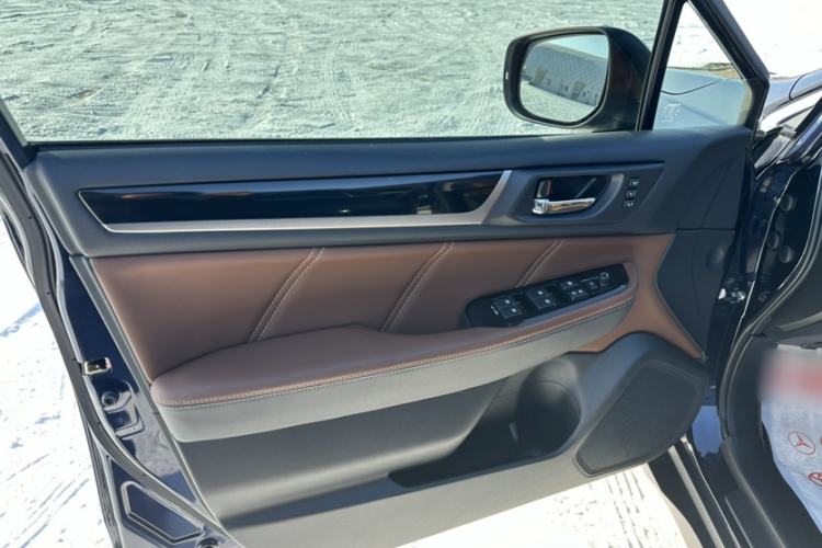 Used Subaru Outback 2020 Restyled 2.5i Sport Limited Edition with EyeSight Interior 1