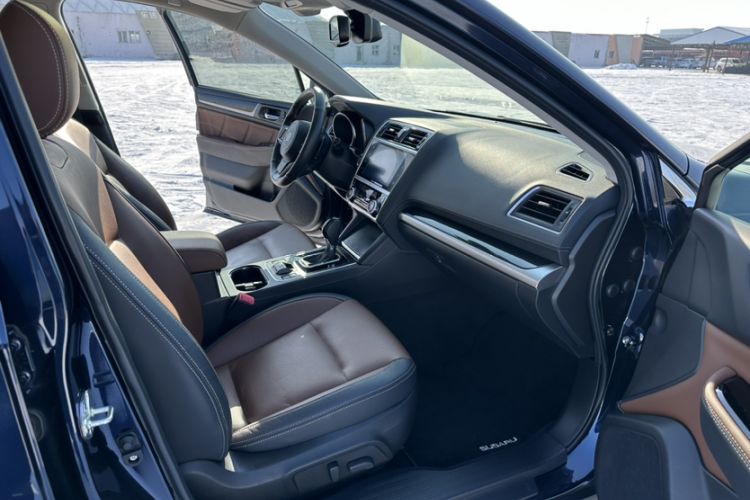 Used Subaru Outback 2020 Restyled 2.5i Sport Limited Edition with EyeSight Interior 10