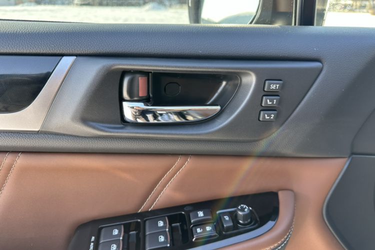 Used Subaru Outback 2020 Restyled 2.5i Sport Limited Edition with EyeSight Interior 5
