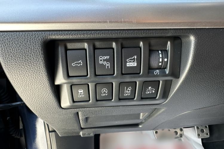 Used Subaru Outback 2020 Restyled 2.5i Sport Limited Edition with EyeSight Interior 6