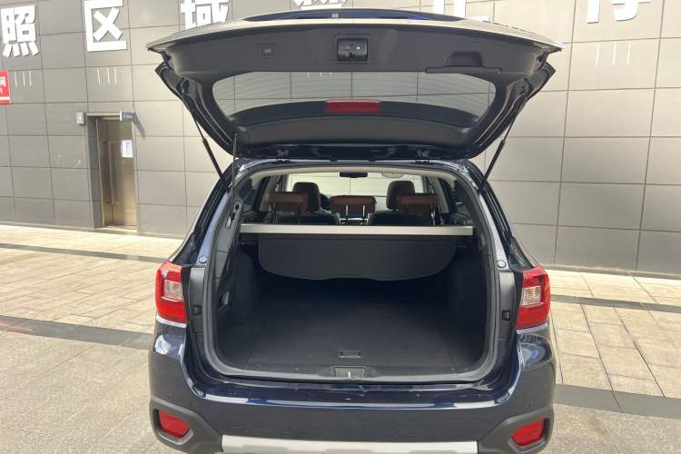 Used Subaru Outback 2020 Restyled 2.5i Sport Limited Edition with EyeSight Interior 9