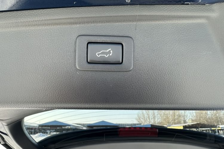 Used Subaru Outback 2020 Restyled 2.5i Sport Limited Edition with EyeSight Interior 9