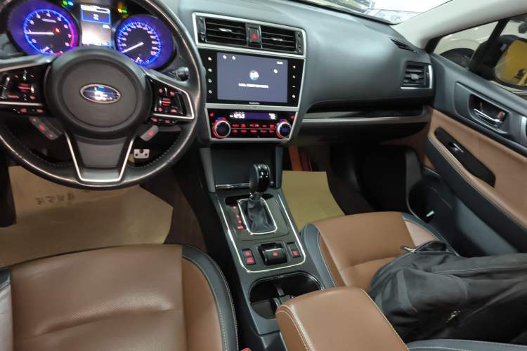 Used Subaru Outback 2020 Restyled 2.5i Sport Limited Edition with EyeSight Gear Lever