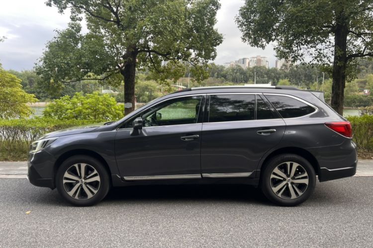 Used Subaru Outback 2020 Revised Version 2.5i Sport Navigation Edition with EyeSight Exterior 3