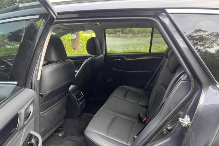 Used Subaru Outback 2020 Revised Version 2.5i Sport Navigation Edition with EyeSight Interior 3