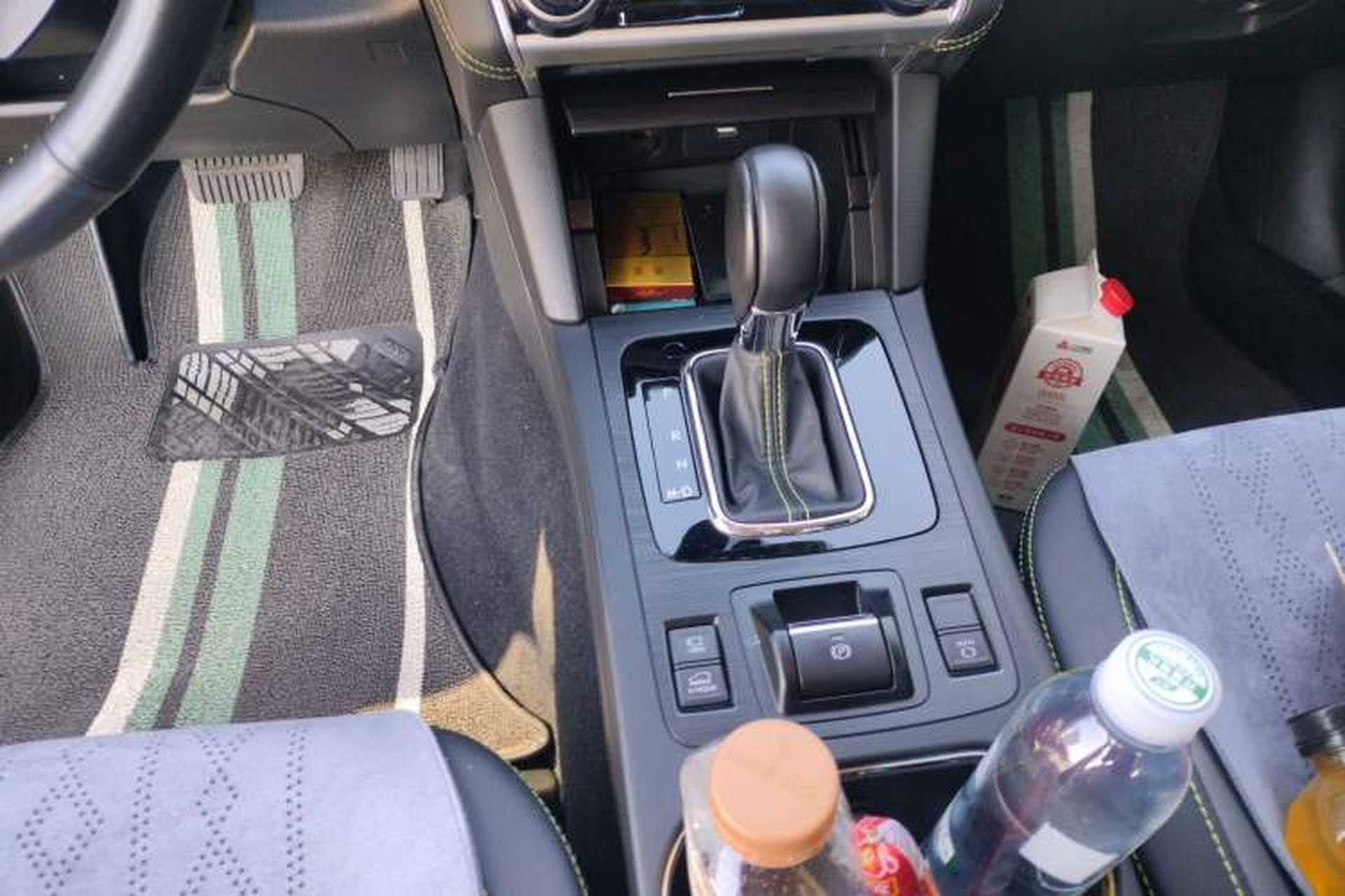 Used Subaru Outback 2020 Revised Version 2.5i Special Edition with EyeSight Gear Lever