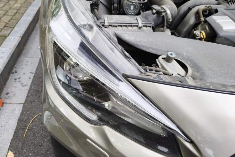 Used Subaru Outback 2020 Restyled 2.5i Sport Limited Edition with EyeSight Engine Bay Right