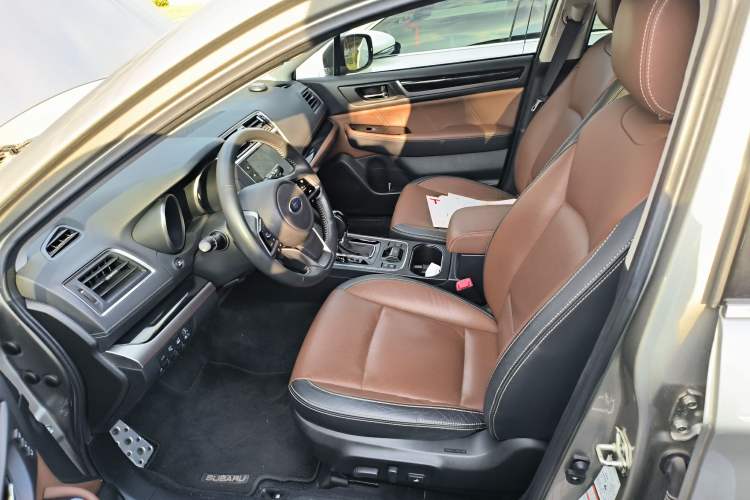 Used Subaru Outback 2020 2.5i Sport Navigation Edition with EyeSight Left Front Seat