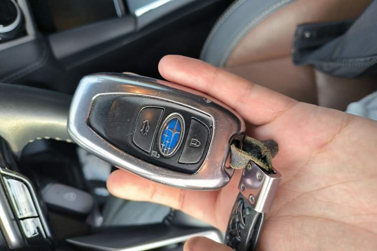 Used Subaru Outback 2020 2.5i Sport Navigation Edition with EyeSight Vehicle Key