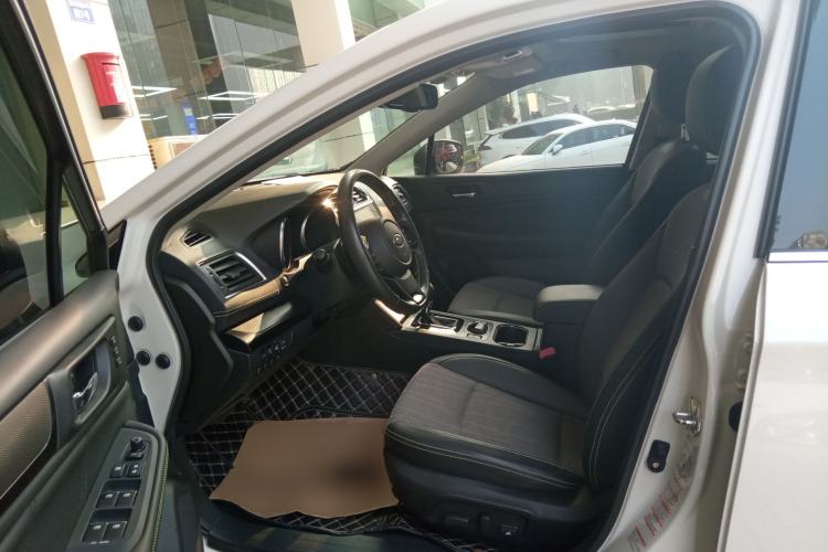 Used Subaru Outback 2020 Revised Version 2.5i Special Edition with EyeSight Interior 3