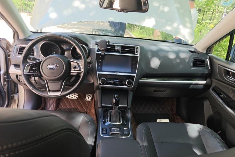 Used Subaru Outback 2020 Revised Version 2.5i Sport Navigation Edition with EyeSight Center Console