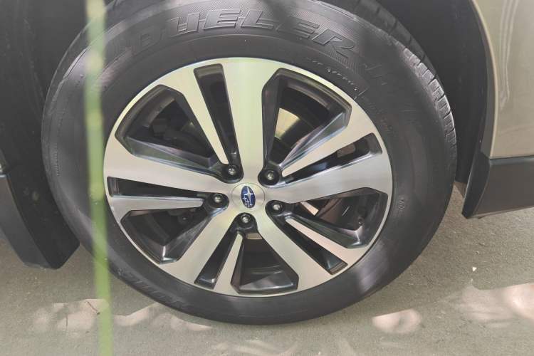 Used Subaru Outback 2020 Revised Version 2.5i Sport Navigation Edition with EyeSight Right Front Wheel Hub