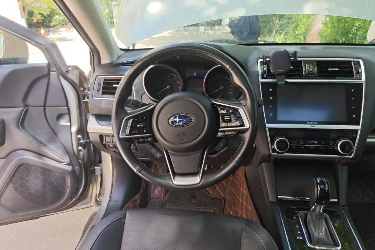 Used Subaru Outback 2020 Revised Version 2.5i Sport Navigation Edition with EyeSight Steering Wheel
