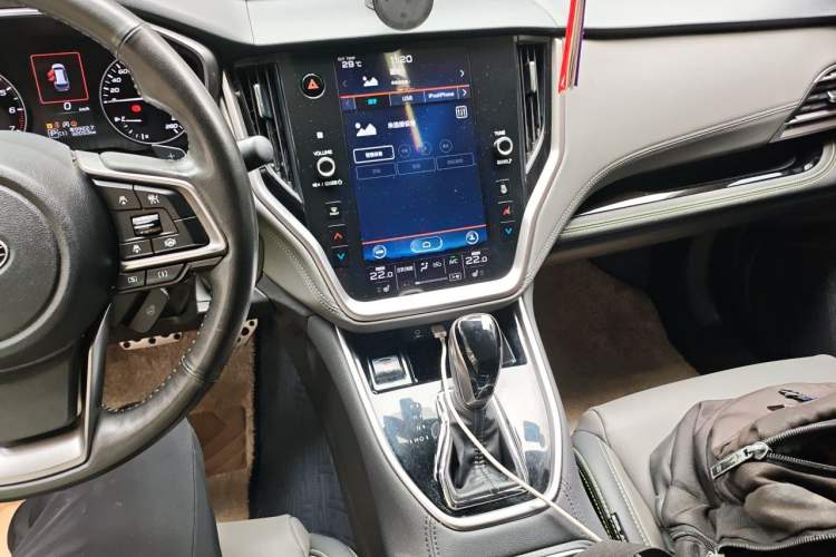 Used Subaru Outback 2021 2.5i Touring Edition EyeSight Audio And AC Panel