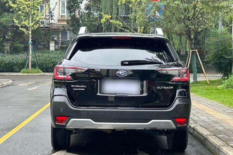 Used Subaru Outback 2021 2.5i Flagship Edition EyeSight Exterior 9