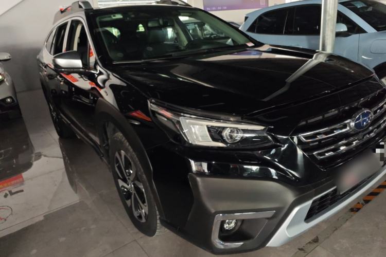 Used Subaru Outback 2021 2.5i Flagship Edition EyeSight Front Right 45 Deg
