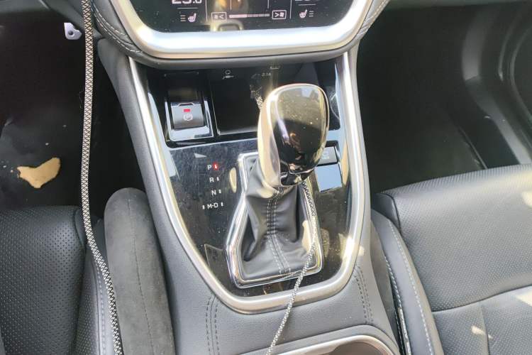 Used Subaru Outback 2021 2.5i Flagship Edition EyeSight Gear Lever