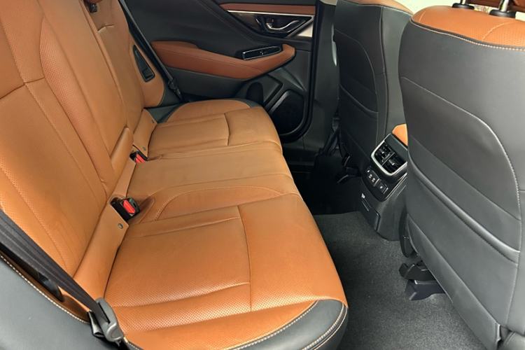 Used Subaru Outback 2021 2.5i Flagship Edition EyeSight Interior 1