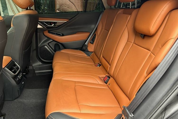 Used Subaru Outback 2021 2.5i Flagship Edition EyeSight Interior 8